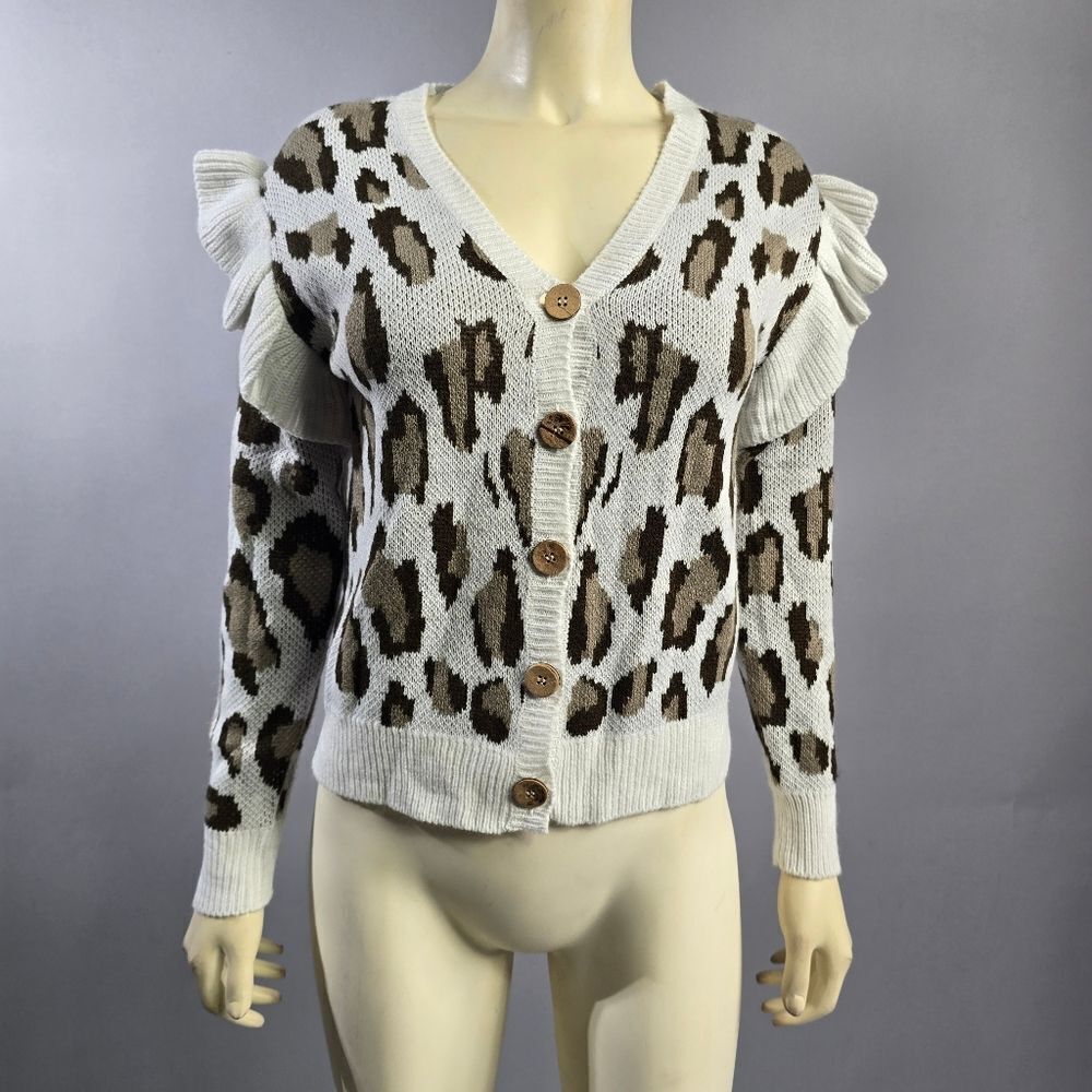 Chaser Xs Leopard Print Button-Up Sweater R12